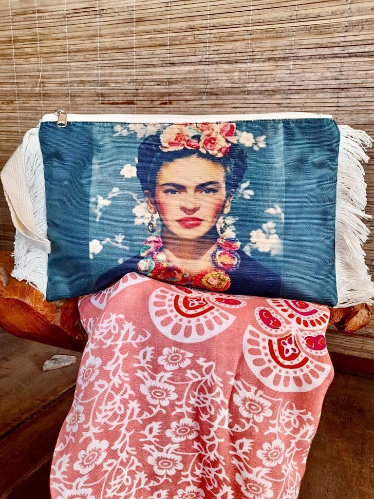 CLUTCH FRIDA New grey - Lemongrass Bali Boutique