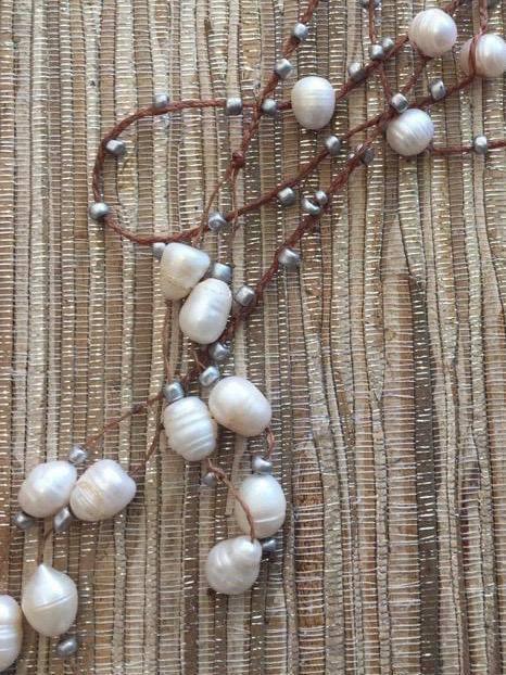 FRESH WATER PEARL NECKLACE Medium Length - Lemongrass Bali Boutique