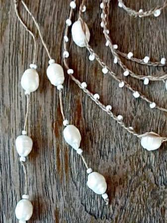 FRESH WATER PEARL NECKLACE Medium Length - Lemongrass Bali Boutique