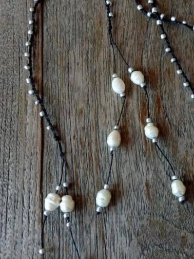 FRESH WATER PEARL NECKLACE Medium Length - Lemongrass Bali Boutique