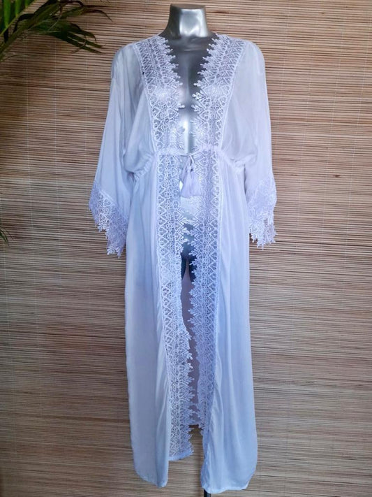 LONG KAFTAN LACE White and Black - Lemongrass Bali Boutique